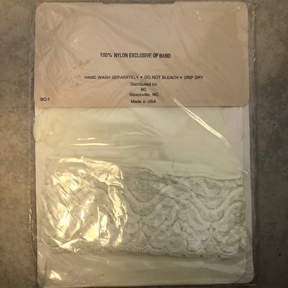 Bundle pack of stockings! - Picture 3 of 9